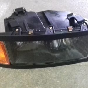 Фара (правая) стекло Shaanxi F2000 | 81.25101.6290 glass